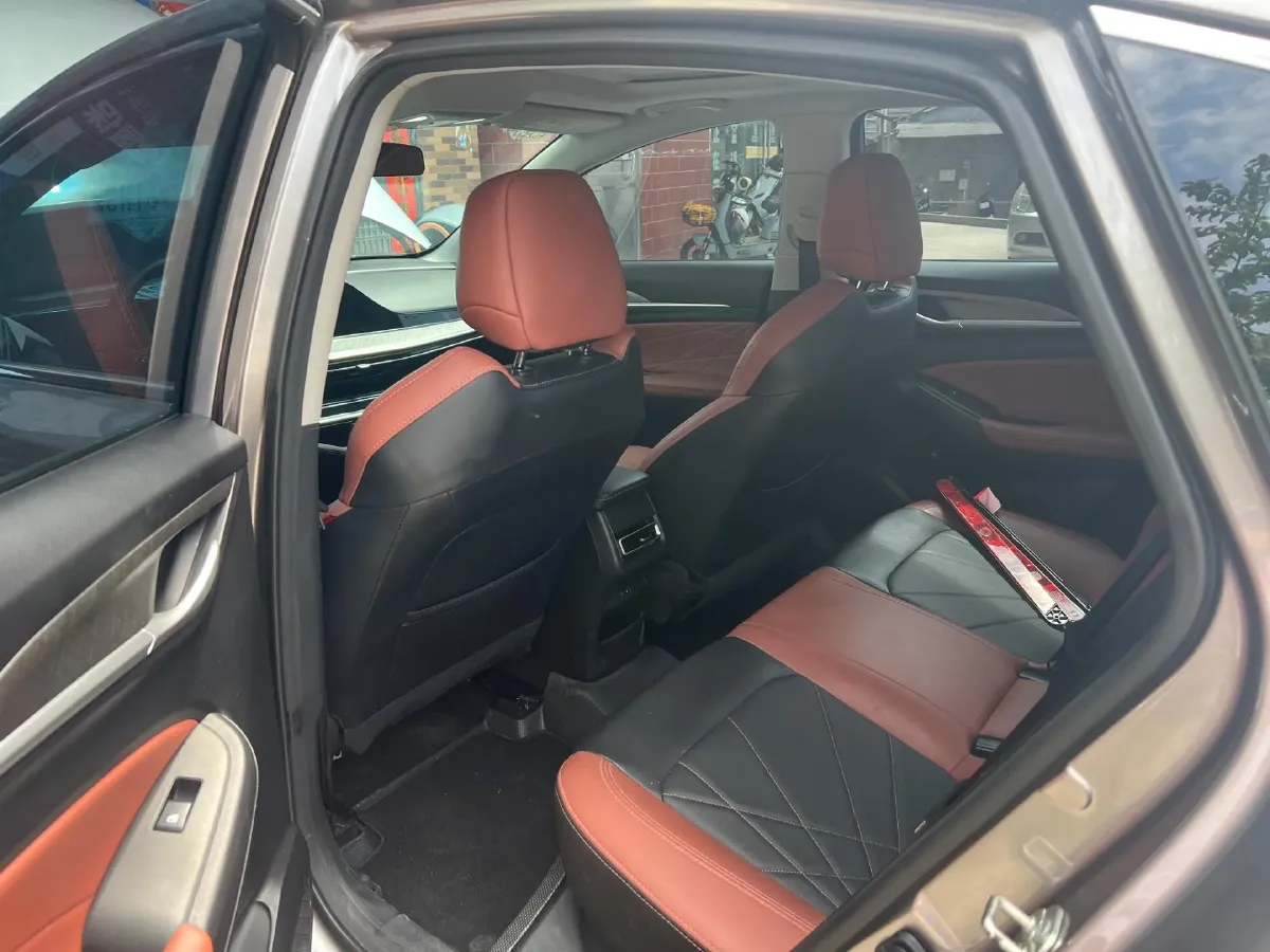 2022 ChangAn Eado 1.4T 160HP L4 7DCT,autocango,china used car exporter,china ev exporter,chinese used car exporter,chinese used ev exporter