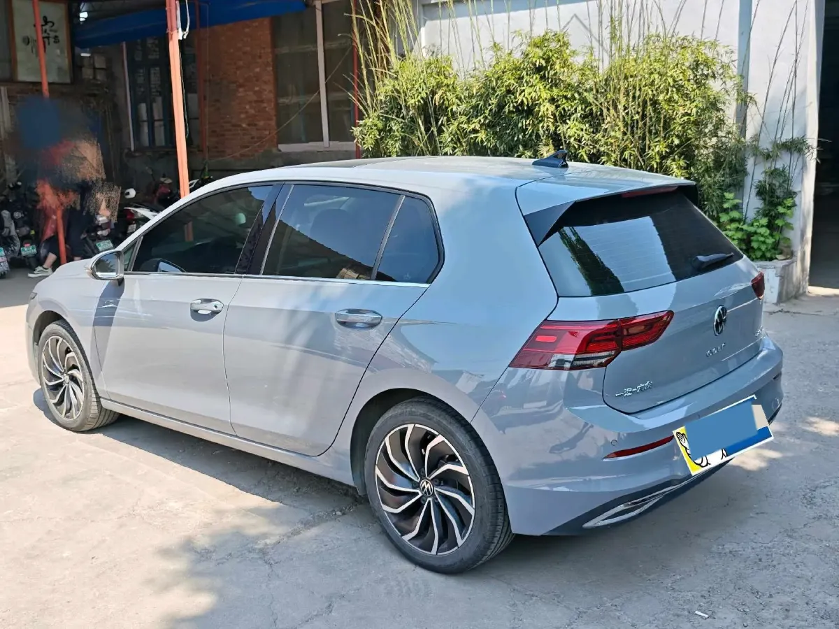 2023 Volkswagen Golf 1.4T 150HP L4 7DCT,autocango,china used car exporter,china ev exporter,chinese used car exporter,chinese used ev exporter