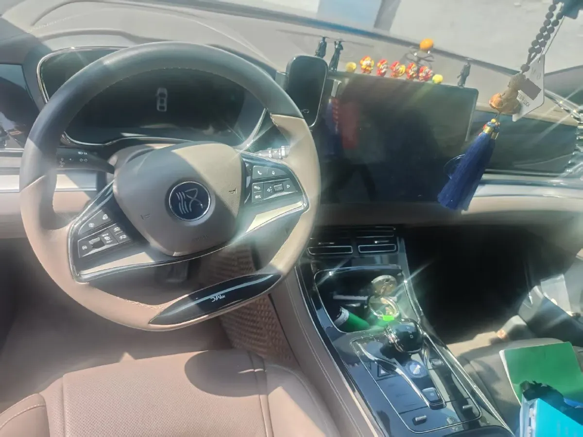 2020 WEY VV7 2.0T 227HP L4 7DCT PHEV,autocango,china used car exporter,china ev exporter,chinese used car exporter,chinese used ev exporter