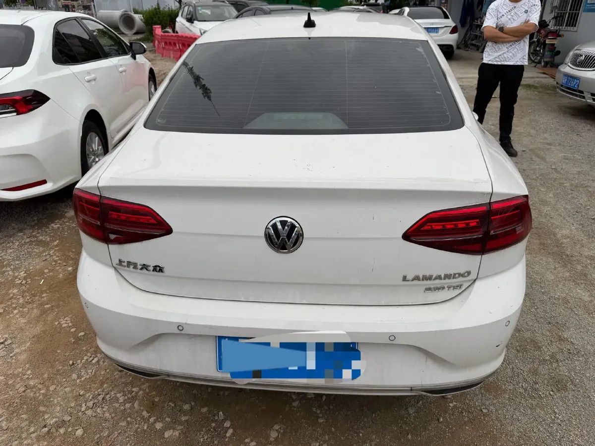 2019 Volkswagen T-Cross 1.4T 150HP L4 7DCT,autocango,china used car exporter,china ev exporter,chinese used car exporter,chinese used ev exporter