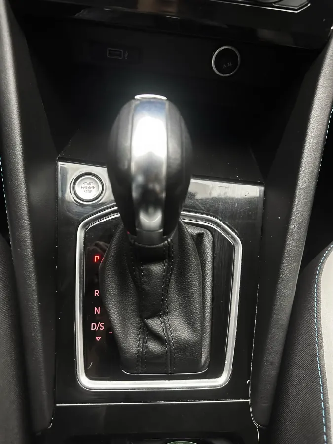 2022 Jetta VS5 1.4T 150HP L4 6AT,autocango,china used car exporter,china ev exporter,chinese used car exporter,chinese used ev exporter