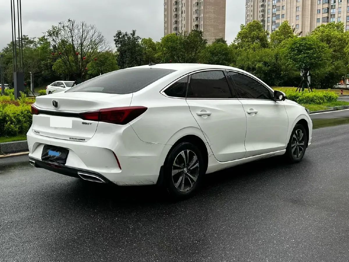 2021 ChangAn Eado 1.4T 160HP L4 7DCT,autocango,china used car exporter,china ev exporter,chinese used car exporter,chinese used ev exporter