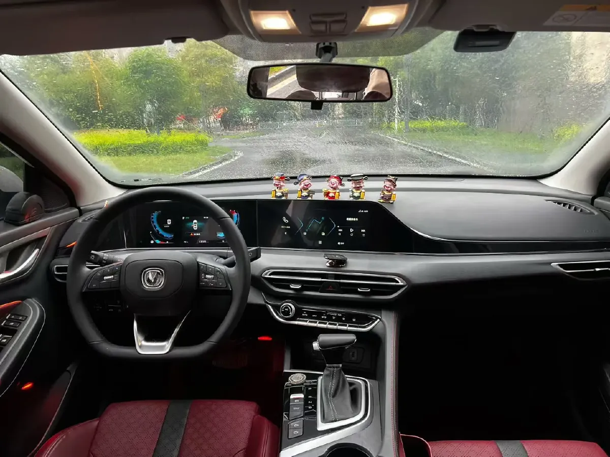 2021 ChangAn Eado 1.4T 160HP L4 7DCT,autocango,china used car exporter,china ev exporter,chinese used car exporter,chinese used ev exporter