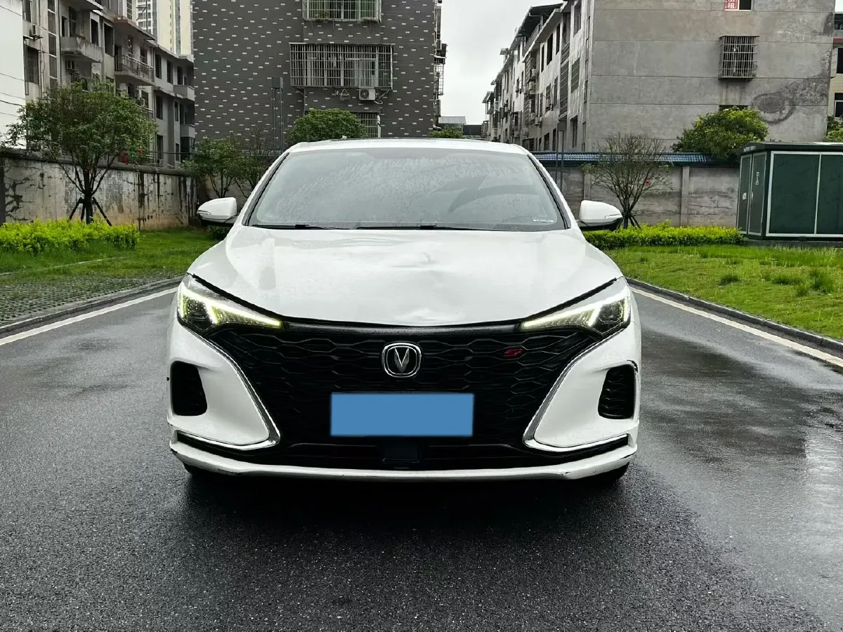 2021 ChangAn Eado 1.4T 160HP L4 7DCT,autocango,china used car exporter,china ev exporter,chinese used car exporter,chinese used ev exporter
