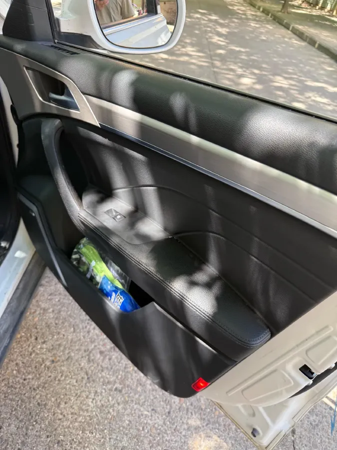 2017 Haval H7 2.0T 231HP L4 6DCT,autocango,china used car exporter,china ev exporter,chinese used car exporter,chinese used ev exporter