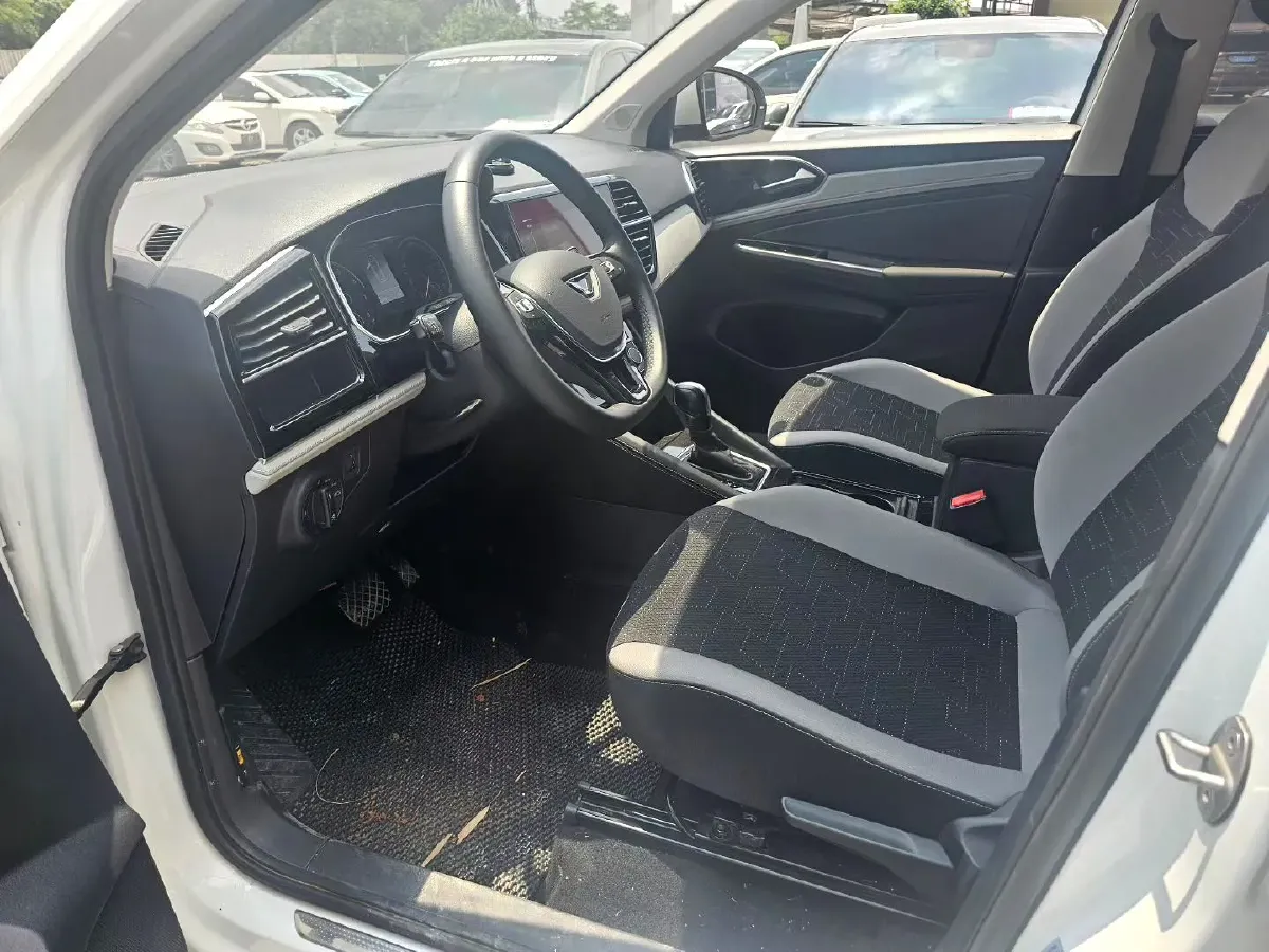 2023 Jetta VS7 1.4T 150HP L4 6AT,autocango,china used car exporter,china ev exporter,chinese used car exporter,chinese used ev exporter