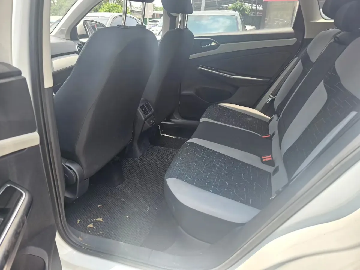 2023 Jetta VS7 1.4T 150HP L4 6AT,autocango,china used car exporter,china ev exporter,chinese used car exporter,chinese used ev exporter