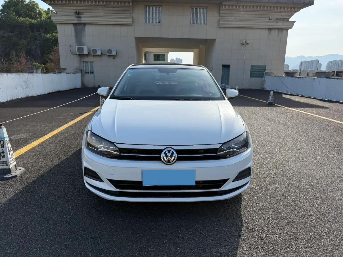 2019 Volkswagen Polo 1.5L 113HP L4 6AT,autocango,china used car exporter,china ev exporter,chinese used car exporter,chinese used ev exporter