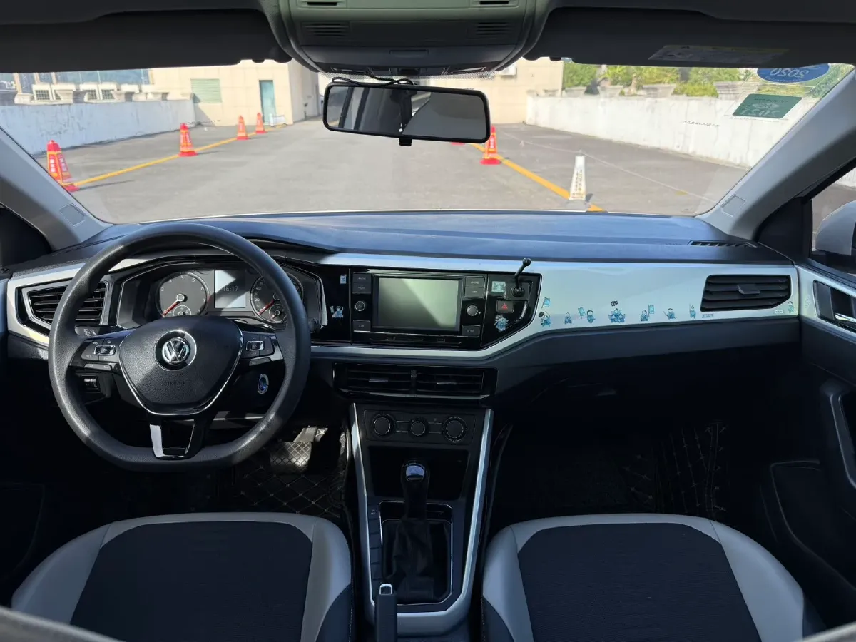 2019 Volkswagen Polo 1.5L 113HP L4 6AT,autocango,china used car exporter,china ev exporter,chinese used car exporter,chinese used ev exporter