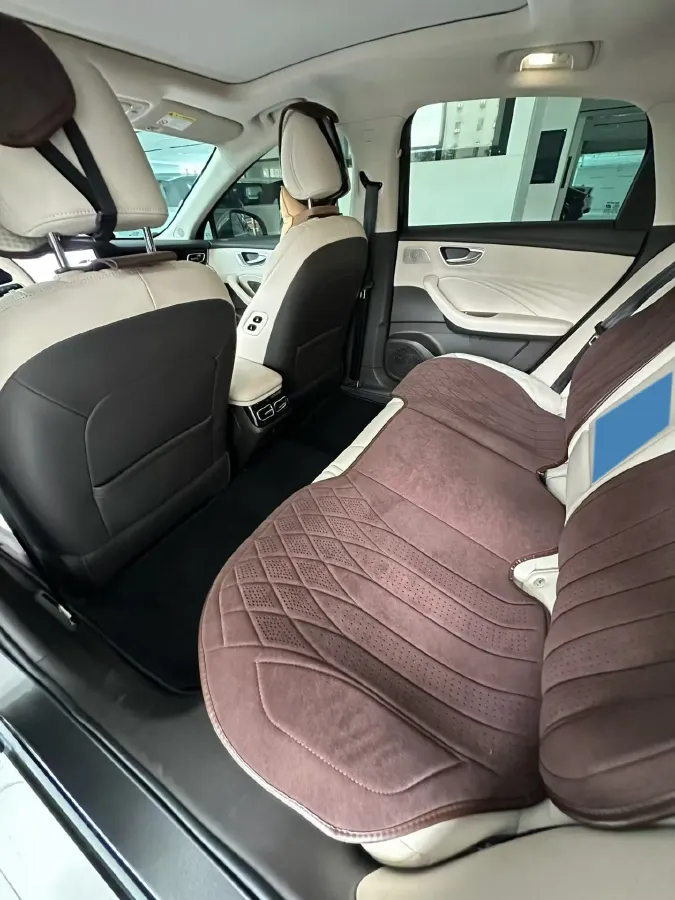 2023 Roewe D7 BEV 59.2KWH,autocango,china used car exporter,china ev exporter,chinese used car exporter,chinese used ev exporter