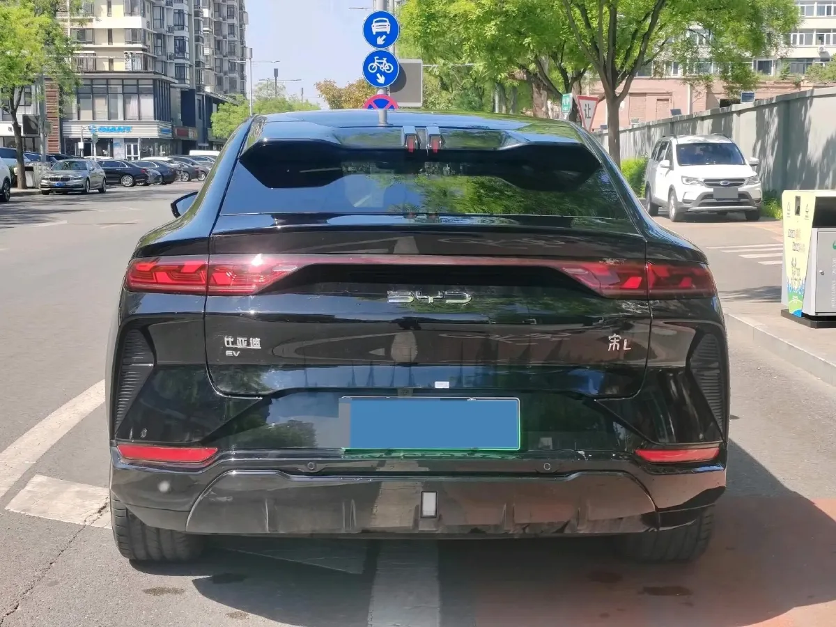 2024 BYD SongL EV BEV 71.8KWH,autocango,china used car exporter,china ev exporter,chinese used car exporter,chinese used ev exporter