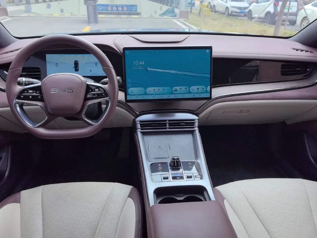 2023 BYD Seal 1.5L 110HP L4 E-CVT PHEV 17.6KWH,autocango,china used car exporter,china ev exporter,chinese used car exporter,chinese used ev exporter