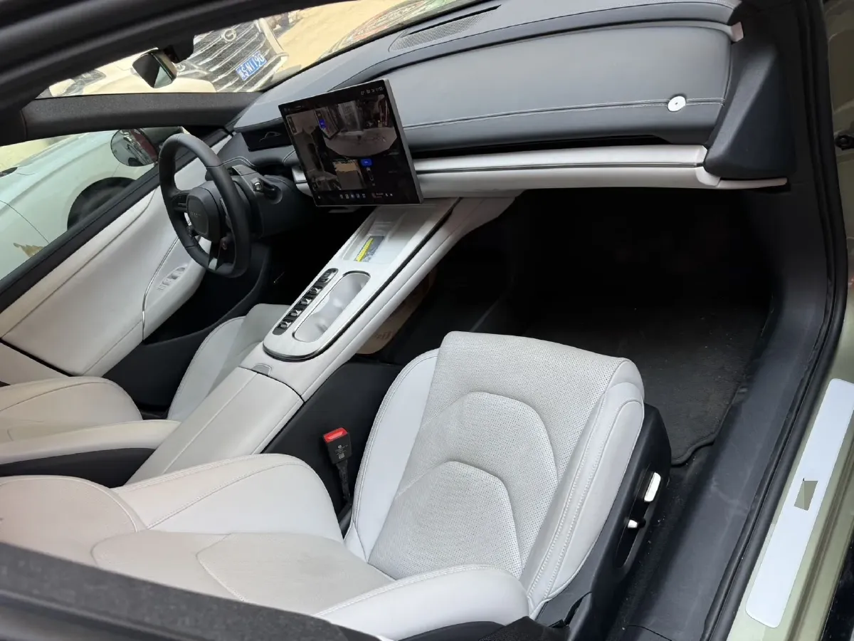 2024 MI SU7 BEV 94.3KWH,autocango,china used car exporter,china ev exporter,chinese used car exporter,chinese used ev exporter