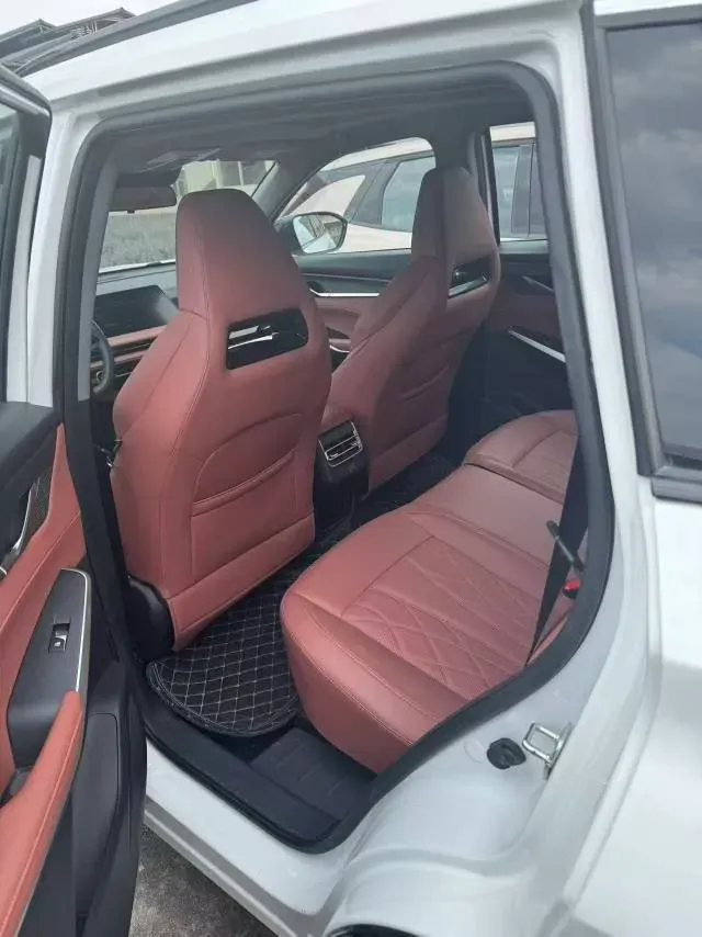 2024 ChangAn CS75 Plus 2.0T 233HP L4 8AT,autocango,china used car exporter,china ev exporter,chinese used car exporter,chinese used ev exporter