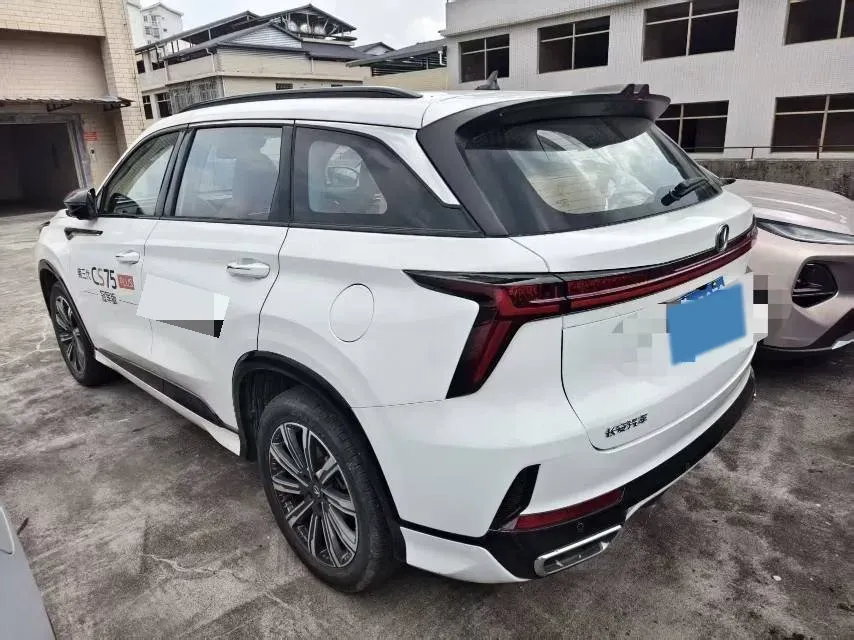 2024 ChangAn CS75 Plus 2.0T 233HP L4 8AT,autocango,china used car exporter,china ev exporter,chinese used car exporter,chinese used ev exporter