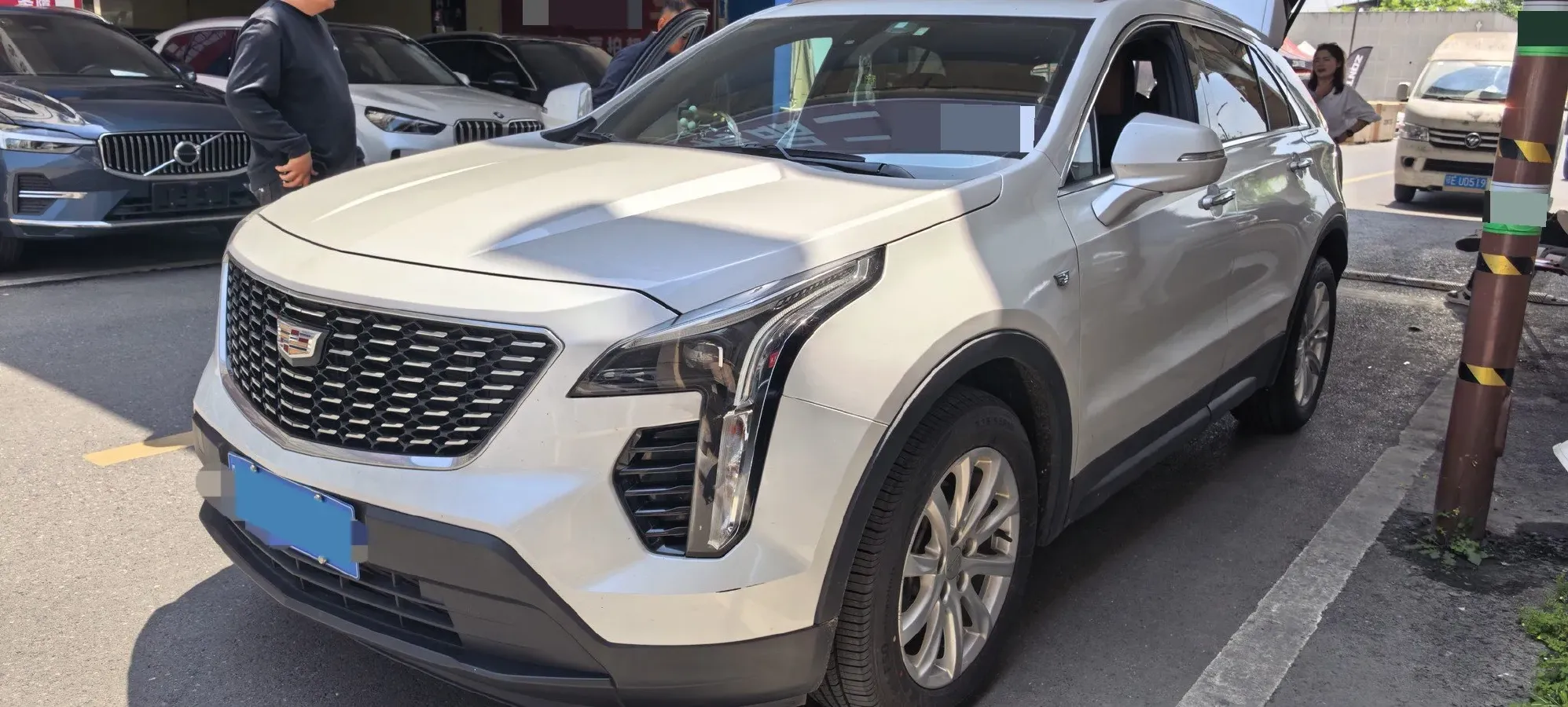 2020 Cadillac XT4 2.0T 241HP L4 9AT,autocango,china used car exporter,china ev exporter,chinese used car exporter,chinese used ev exporter