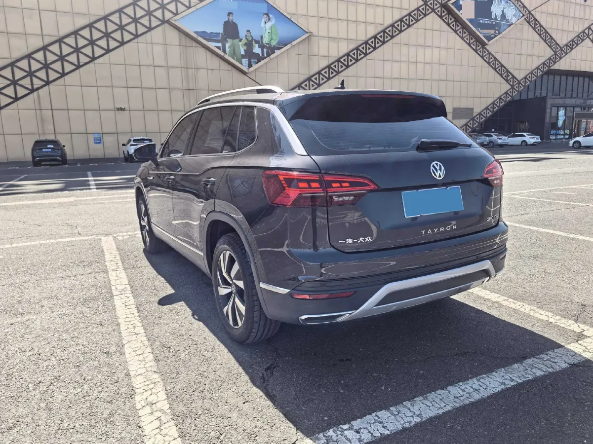 2021 Volkswagen Tayron 1.4T 150HP L4 7DCT,autocango,china used car exporter,china ev exporter,chinese used car exporter,chinese used ev exporter