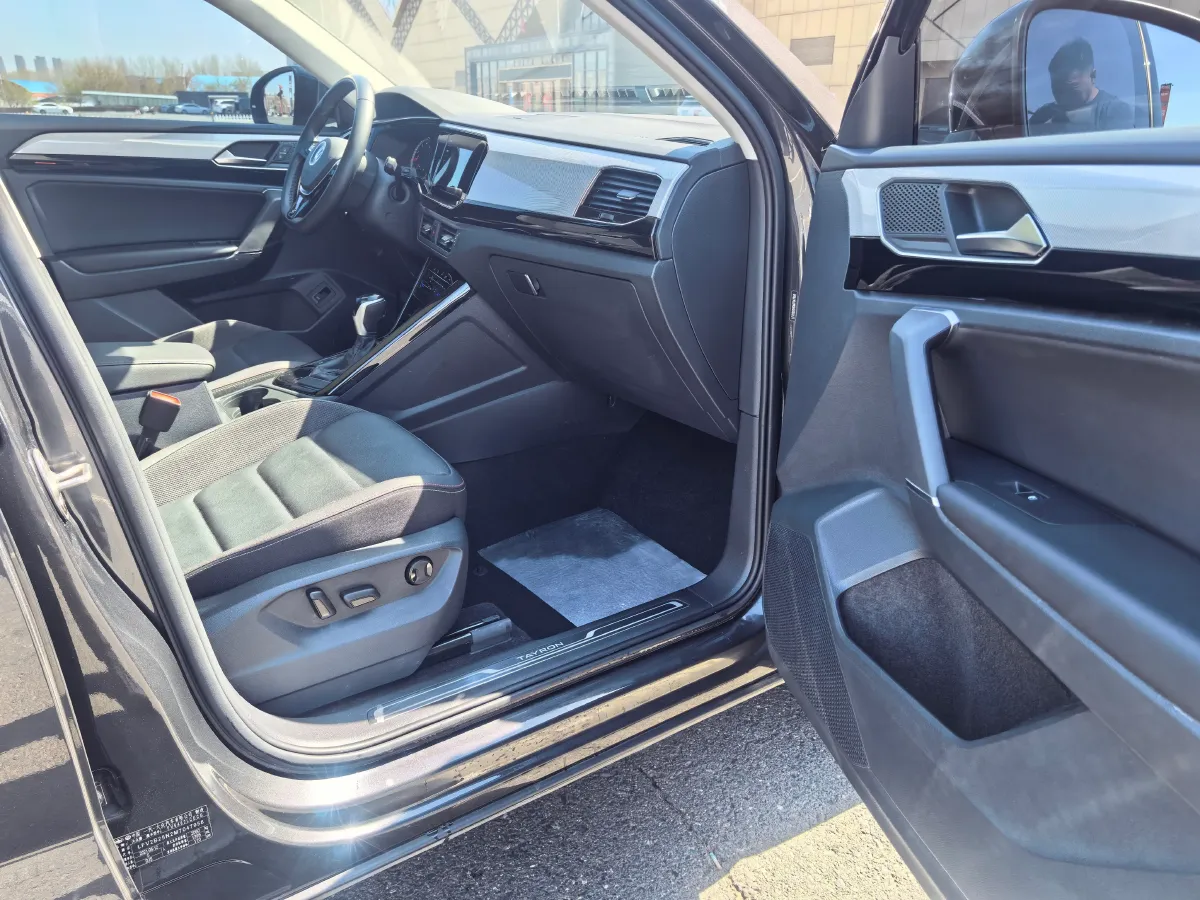 2021 Volkswagen Tayron 1.4T 150HP L4 7DCT,autocango,china used car exporter,china ev exporter,chinese used car exporter,chinese used ev exporter