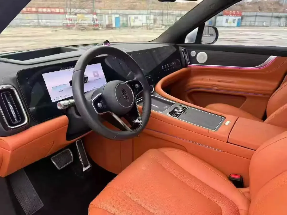 2024 AITO AITO M9 1.5T 152HP L4 REEV 42KWH,autocango,china used car exporter,china ev exporter,chinese used car exporter,chinese used ev exporter