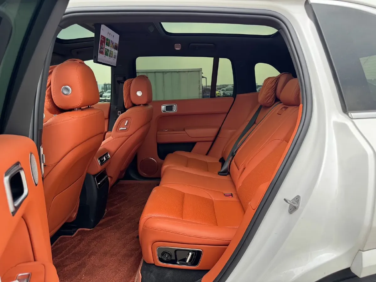 2023 Li L7 Range Extended 154HP REEV 40.9KWH,autocango,china used car exporter,china ev exporter,chinese used car exporter,chinese used ev exporter