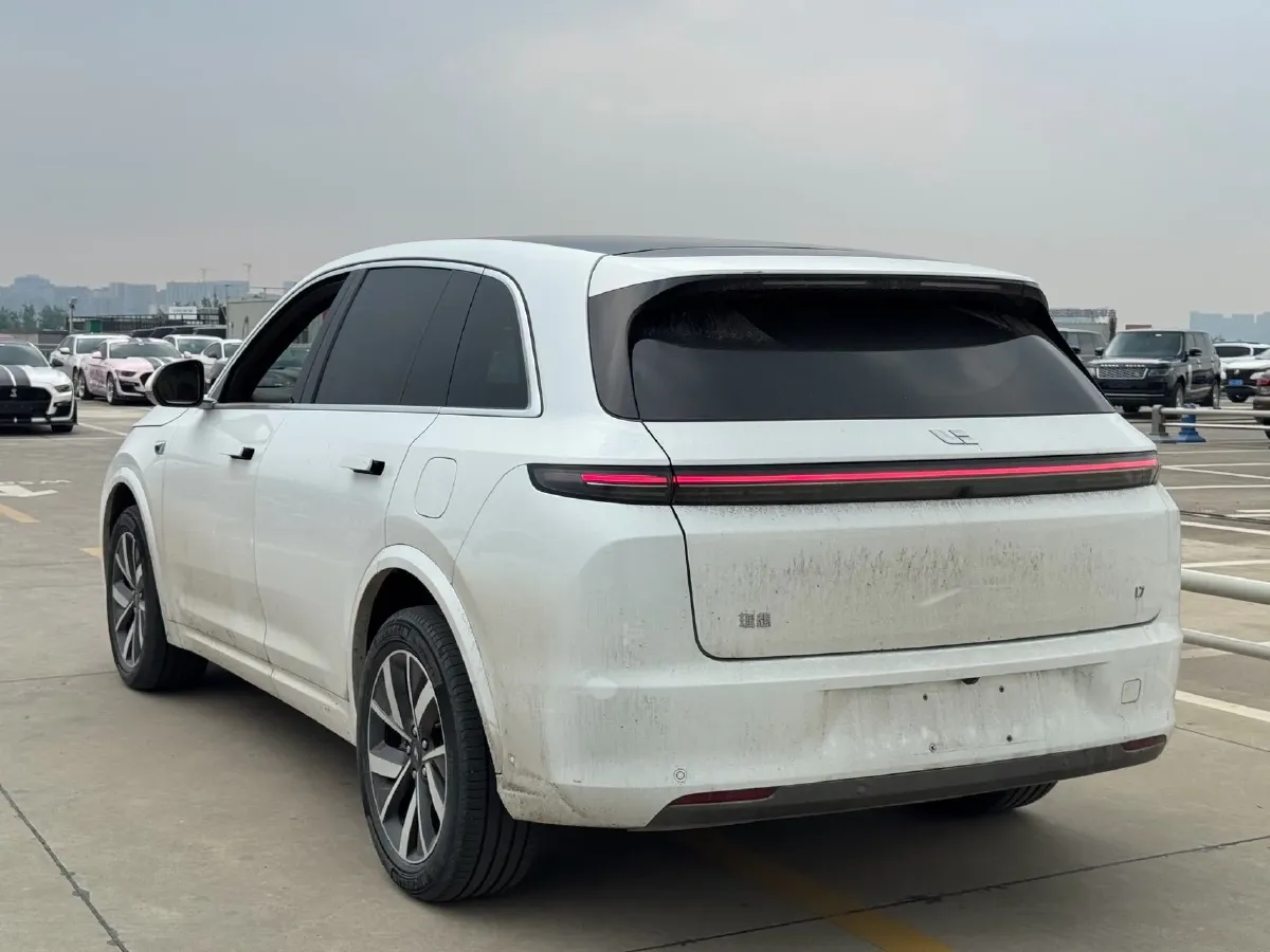 2023 Li L7 Range Extended 154HP REEV 40.9KWH,autocango,china used car exporter,china ev exporter,chinese used car exporter,chinese used ev exporter