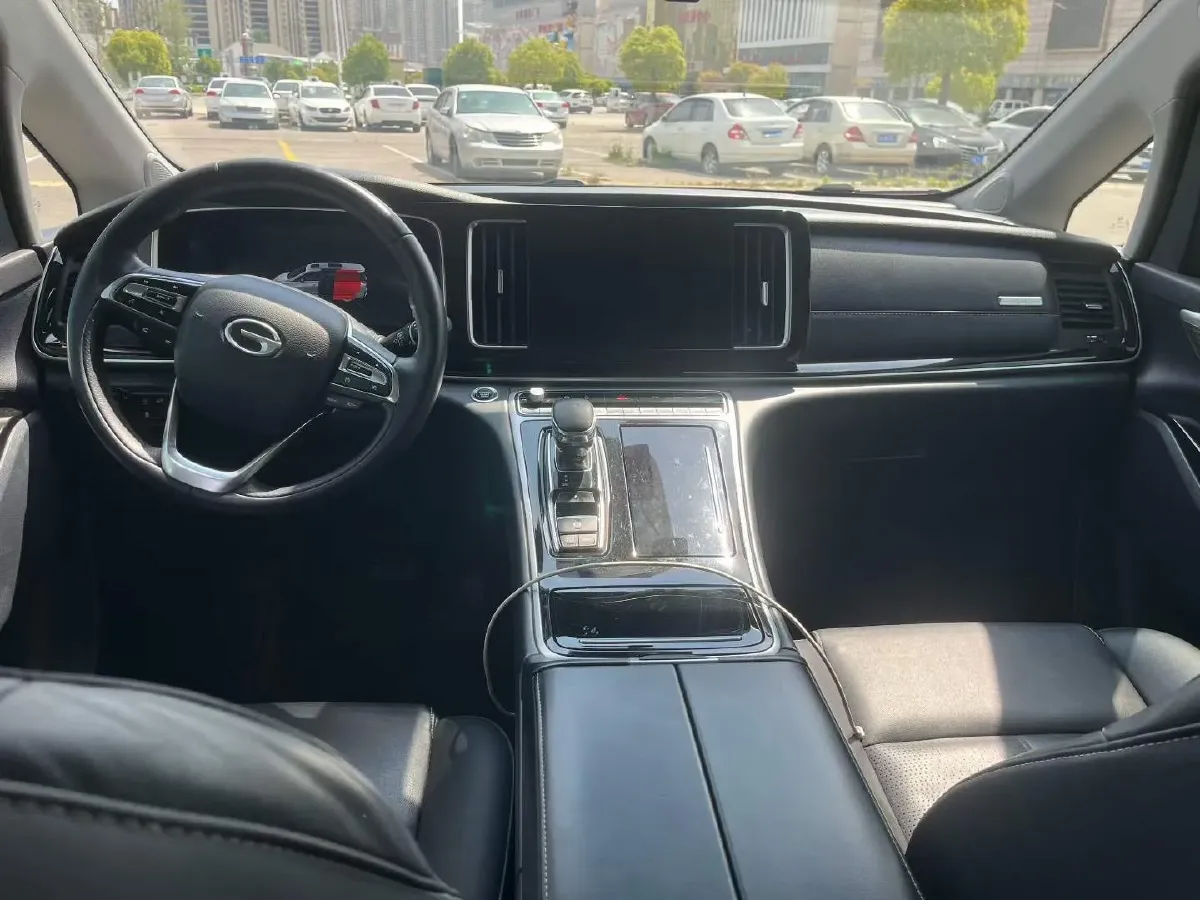 2021 GAC Trumpchi M8 2.0T 252HP L4 8AT,autocango,china used car exporter,china ev exporter,chinese used car exporter,chinese used ev exporter
