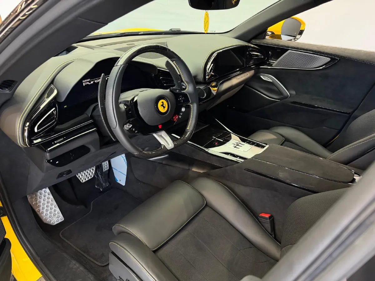 2023 Ferrari Purosangue 6.5L 725HP V12 8DCT,autocango,china used car exporter,china ev exporter,chinese used car exporter,chinese used ev exporter