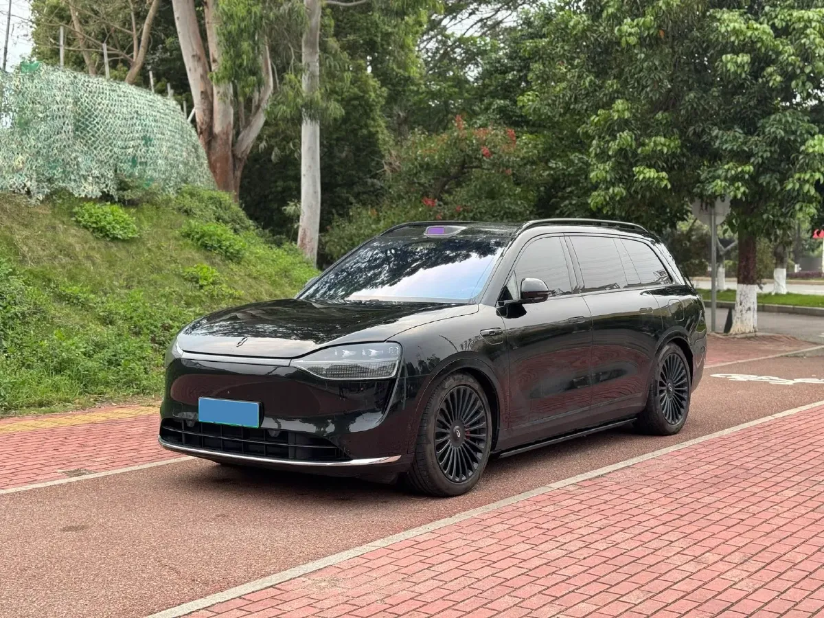 2024 AITO AITO M9 1.5T 152HP L4 REEV 42KWH,autocango,china used car exporter,china ev exporter,chinese used car exporter,chinese used ev exporter