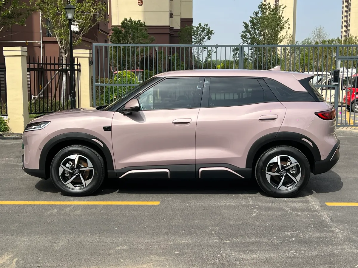 2025 BYD YuanUP BEV 45.12KWH,autocango,china used car exporter,china ev exporter,chinese used car exporter,chinese used ev exporter