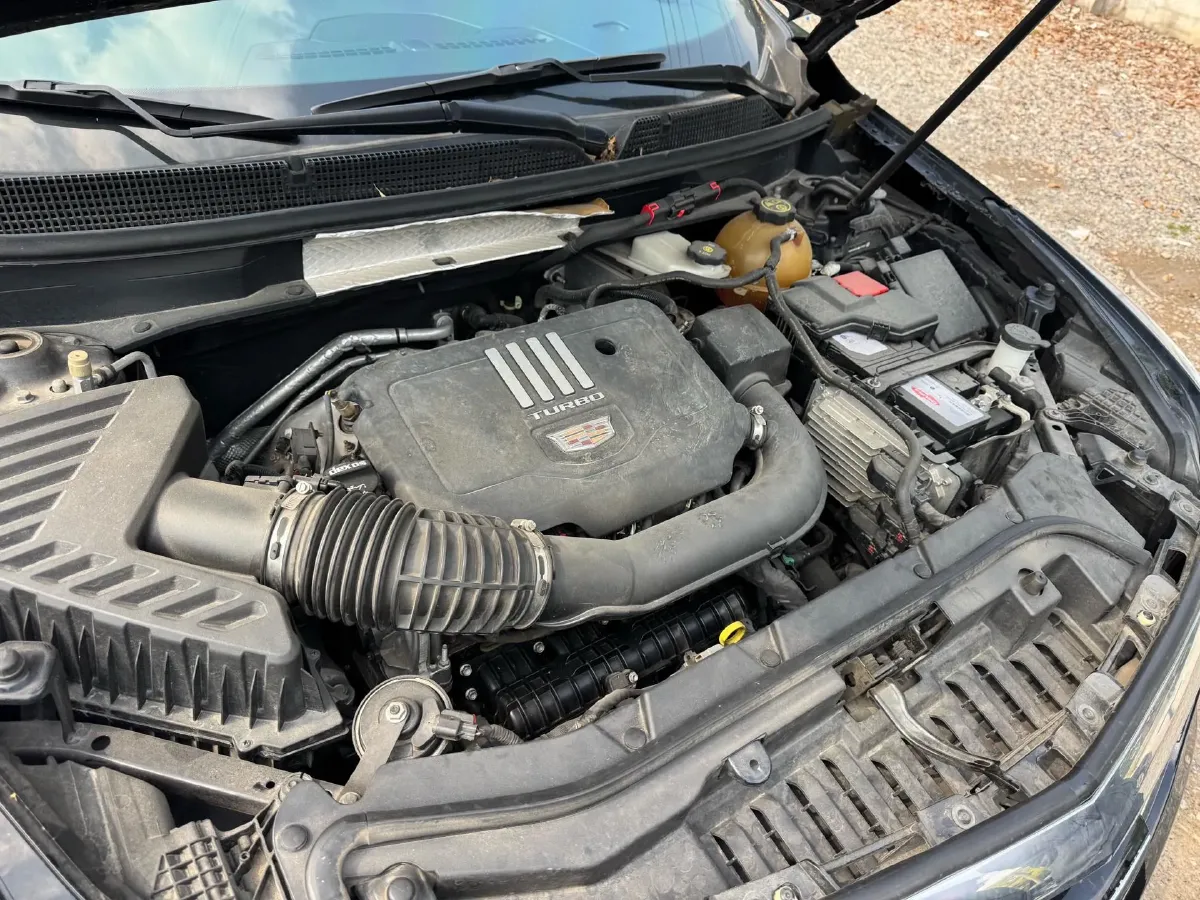 2021 Cadillac XT5 2.0T 237HP L4 9AT,autocango,china used car exporter,china ev exporter,chinese used car exporter,chinese used ev exporter