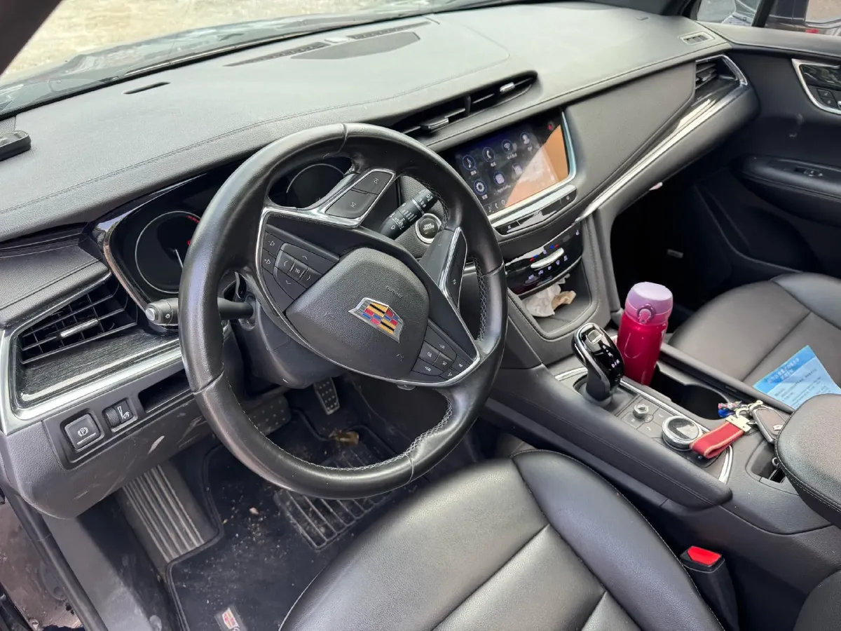 2021 Cadillac XT5 2.0T 237HP L4 9AT,autocango,china used car exporter,china ev exporter,chinese used car exporter,chinese used ev exporter