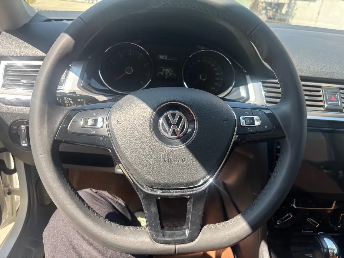 2018 Volkswagen Bora 1.5L 110HP L4 6AT,autocango,china used car exporter,china ev exporter,chinese used car exporter,chinese used ev exporter