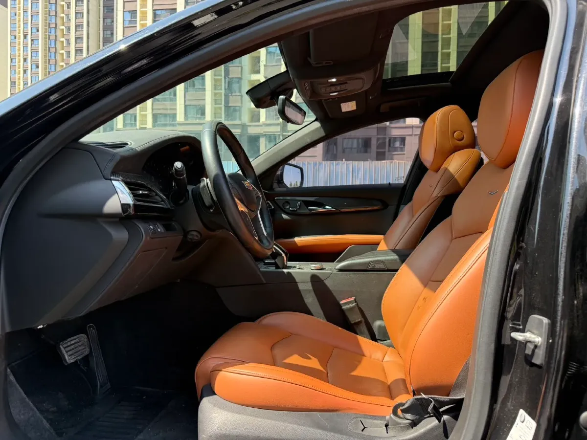 2020 Cadillac CT6 2.0T 241HP L4 10AT,autocango,china used car exporter,china ev exporter,chinese used car exporter,chinese used ev exporter