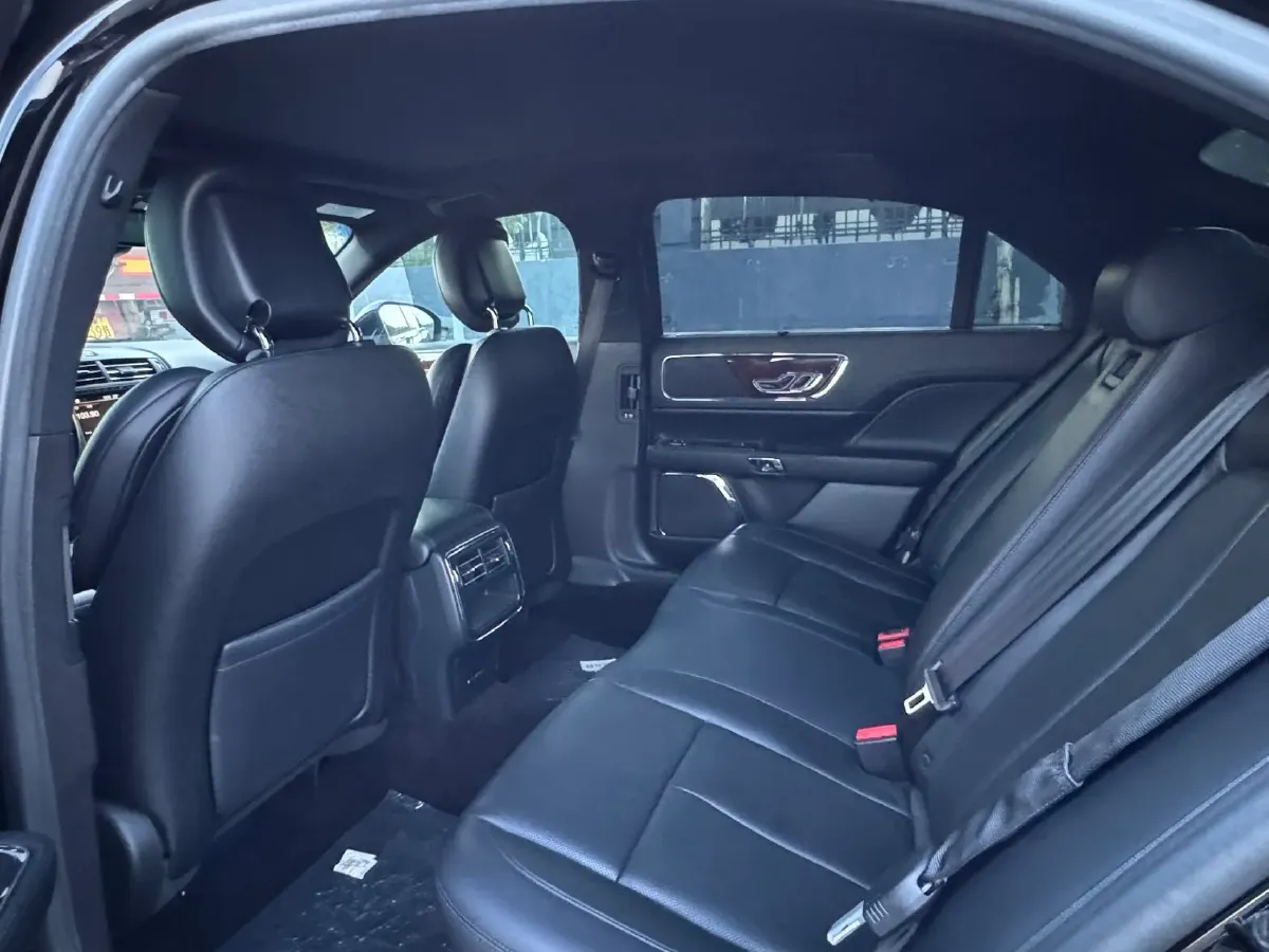 2019 Lincoln Continental 2.0T 261HP L4 6AT,autocango,china used car exporter,china ev exporter,chinese used car exporter,chinese used ev exporter