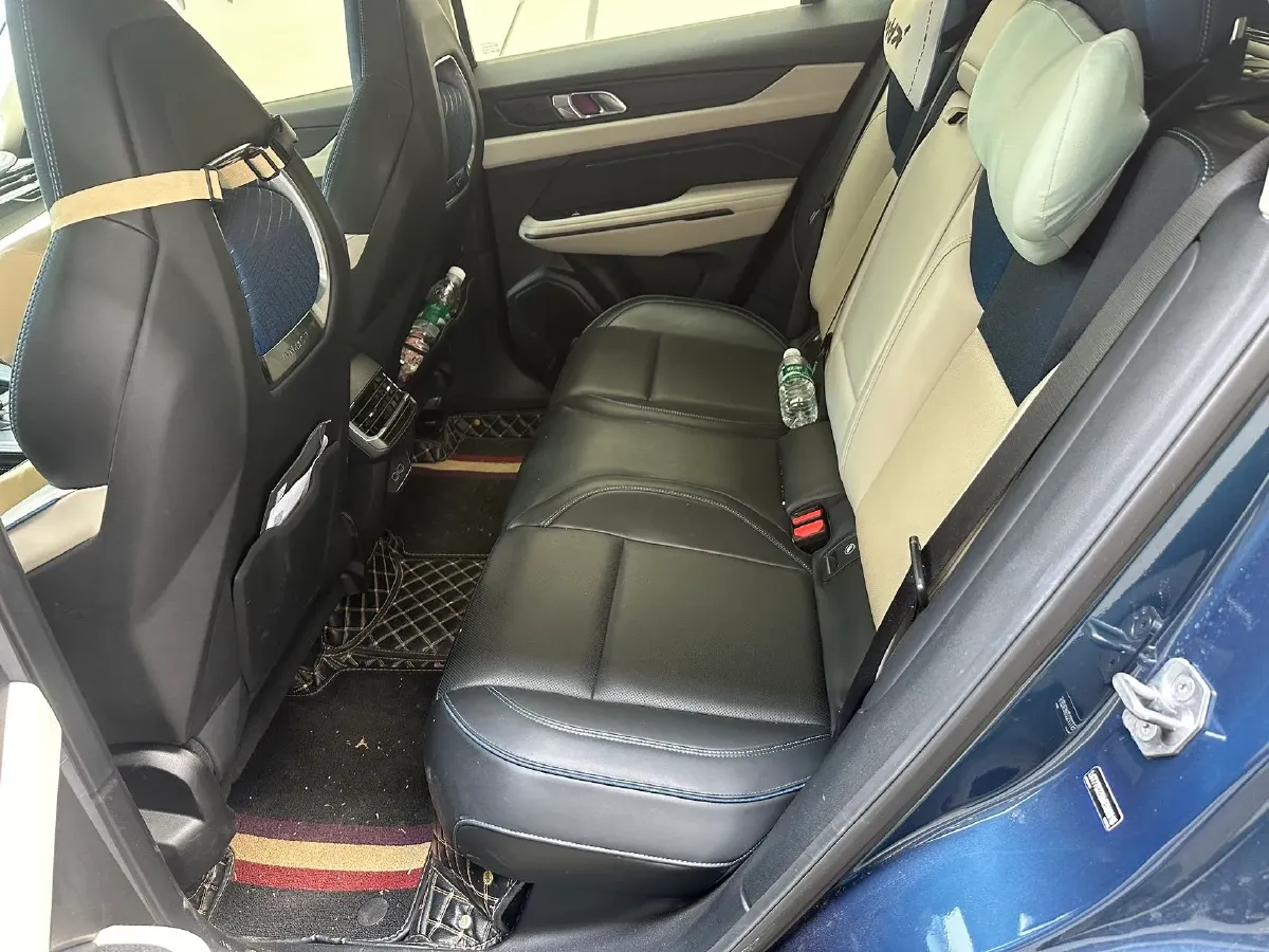 2021 LYNK&CO 01 2.0T 218HP L4 8AT,autocango,china used car exporter,china ev exporter,chinese used car exporter,chinese used ev exporter