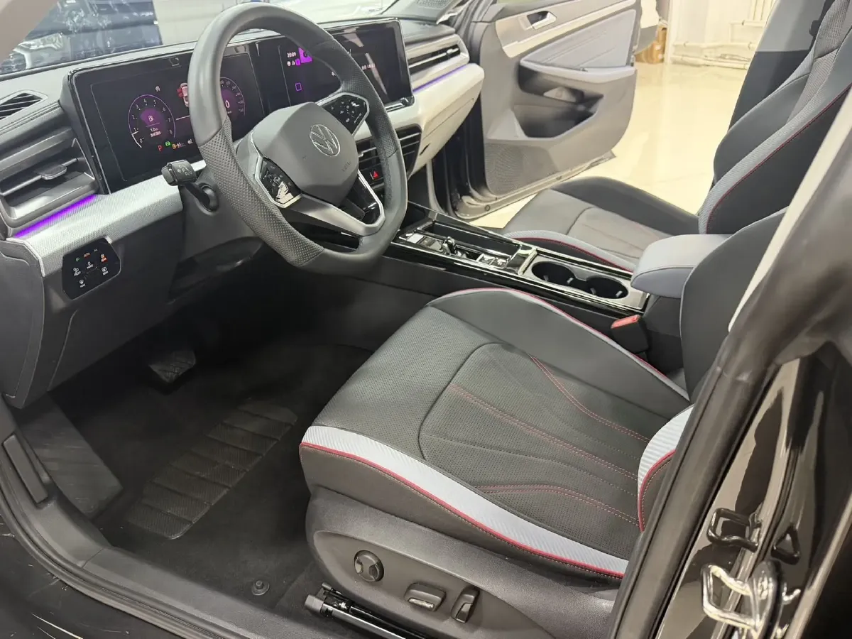 2023 Volkswagen Lamando 1.4T 150HP L4 7DCT,autocango,china used car exporter,china ev exporter,chinese used car exporter,chinese used ev exporter