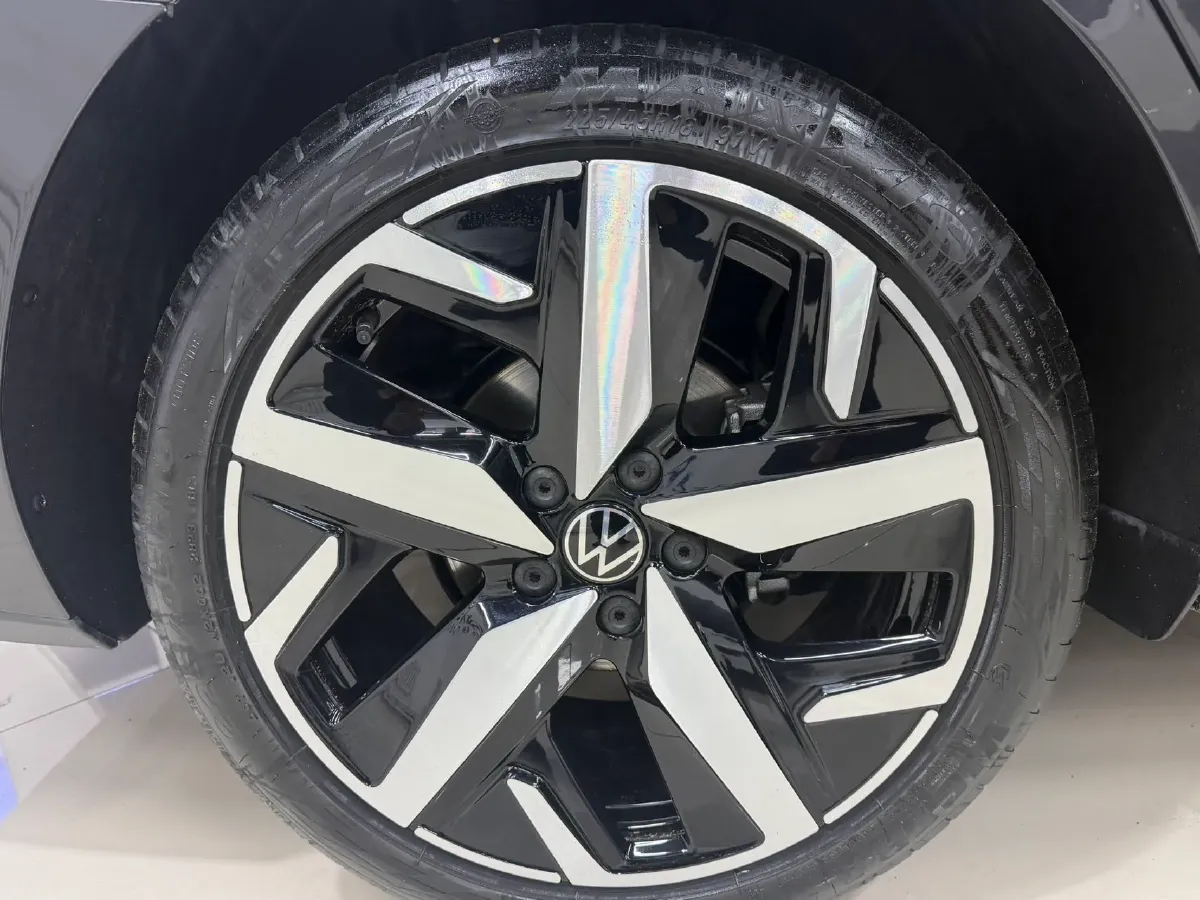 2023 Volkswagen Lamando 1.4T 150HP L4 7DCT,autocango,china used car exporter,china ev exporter,chinese used car exporter,chinese used ev exporter