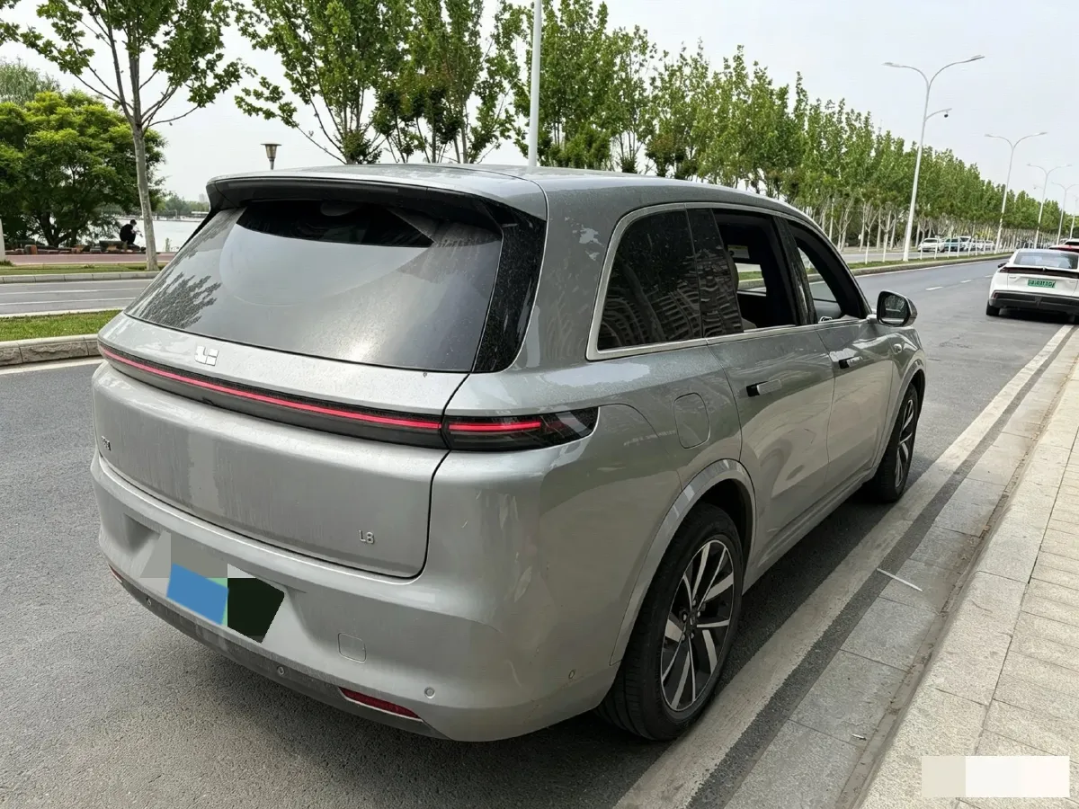 2023 Li L8 Range Extended 154HP REEV 40.9KWH,autocango,china used car exporter,china ev exporter,chinese used car exporter,chinese used ev exporter