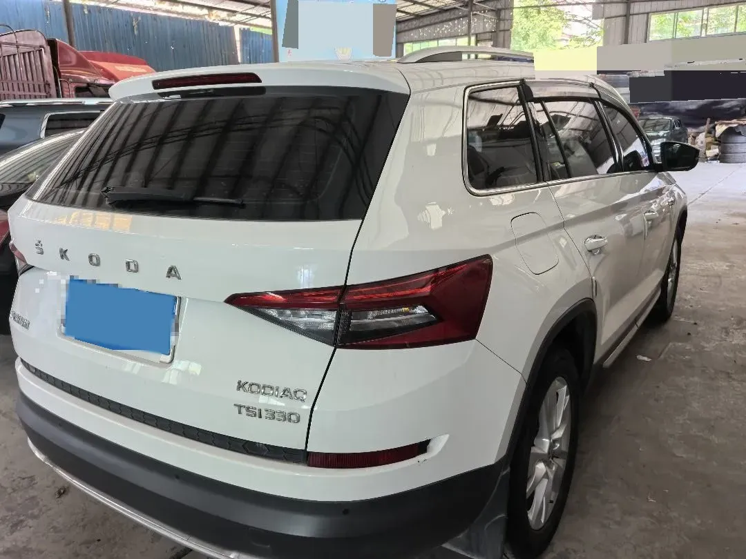 2018 Skoda Kodiak 2.0T 186HP L4 7DCT,autocango,china used car exporter,china ev exporter,chinese used car exporter,chinese used ev exporter