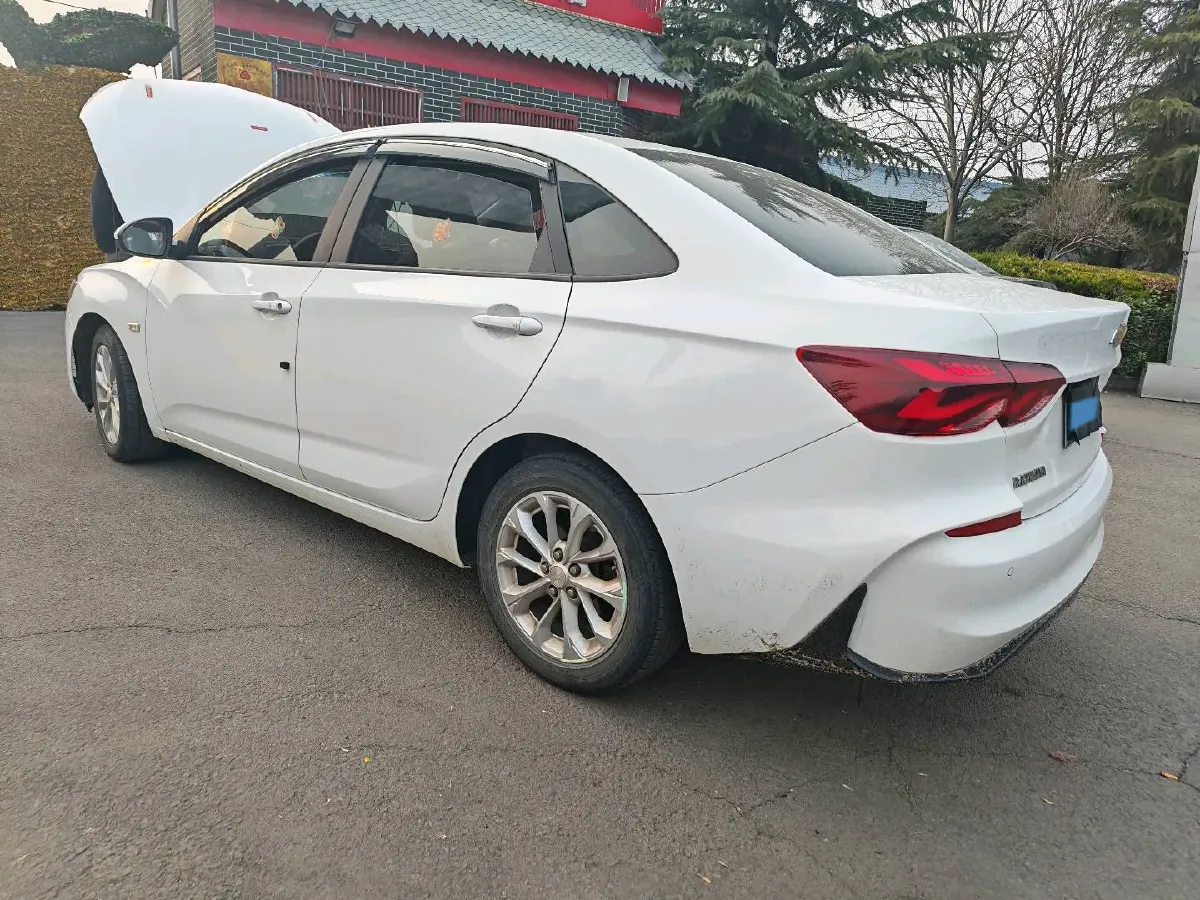 2023 Chevrolet Monza 1.5L 113HP L4 6DCT,autocango,china used car exporter,china ev exporter,chinese used car exporter,chinese used ev exporter