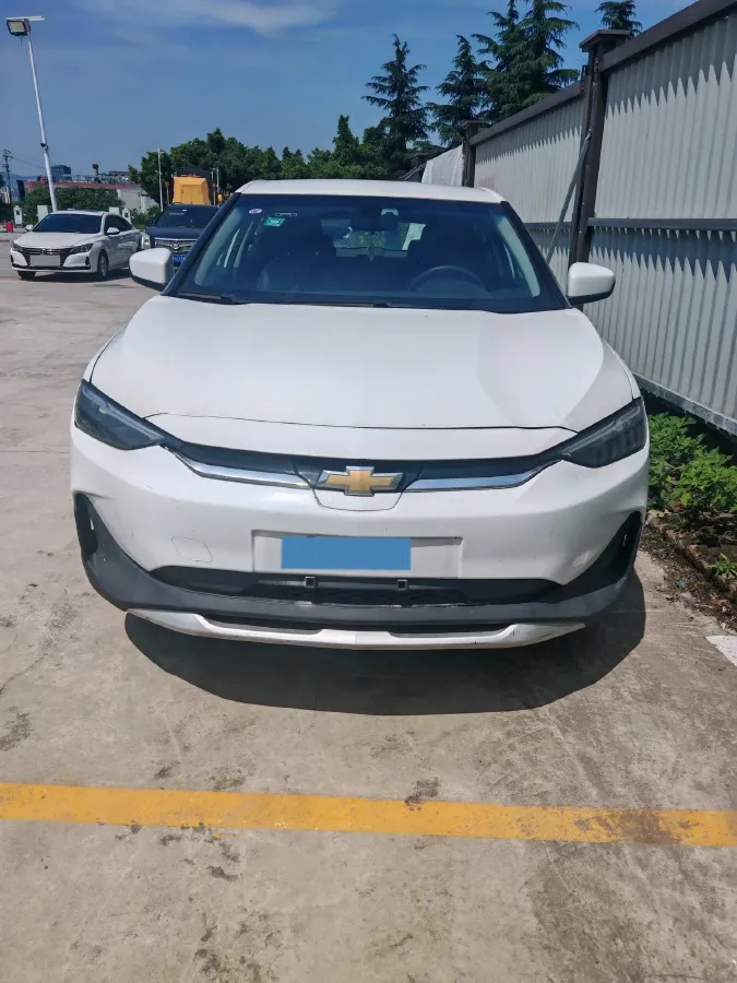 2021 Chevrolet Menlo BEV 52.5KWH,autocango,china used car exporter,china ev exporter,chinese used car exporter,chinese used ev exporter