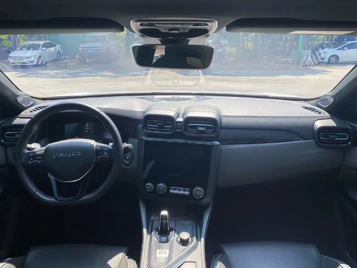 2021 LYNK&CO 03 2.0T 190HP L4 6AT,autocango,china used car exporter,china ev exporter,chinese used car exporter,chinese used ev exporter