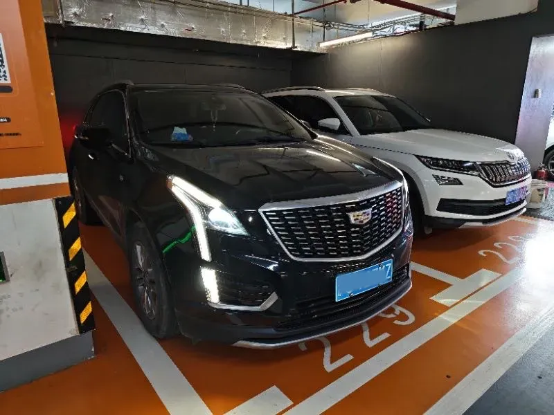 2022 Cadillac XT5 2.0T 237HP L4 9AT,autocango,china used car exporter,china ev exporter,chinese used car exporter,chinese used ev exporter