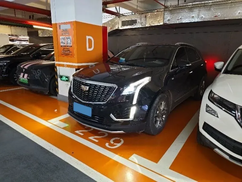 2022 Cadillac XT5 2.0T 237HP L4 9AT,autocango,china used car exporter,china ev exporter,chinese used car exporter,chinese used ev exporter