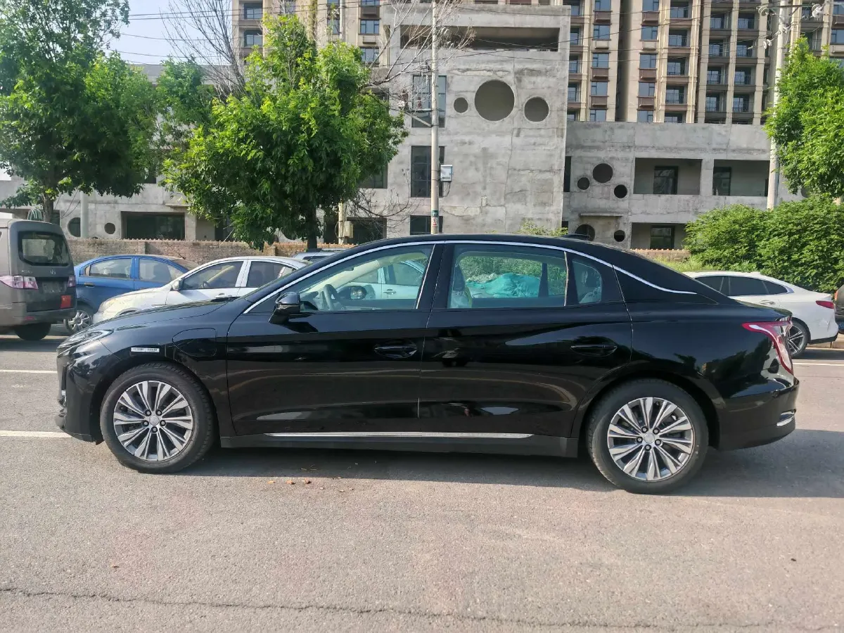 2024 HongQi E-QM5 BEV 60KWH,autocango,china used car exporter,china ev exporter,chinese used car exporter,chinese used ev exporter