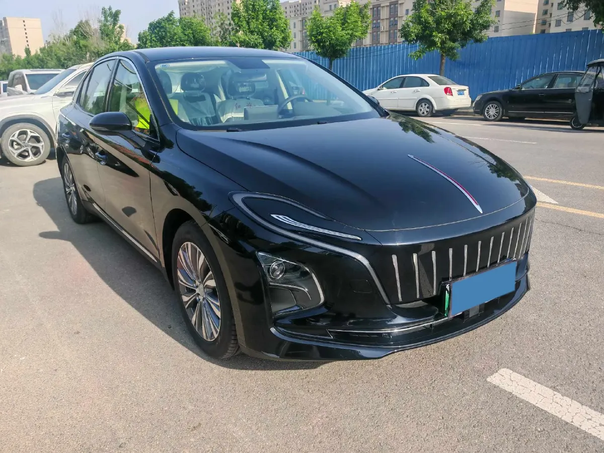 2024 HongQi E-QM5 BEV 60KWH,autocango,china used car exporter,china ev exporter,chinese used car exporter,chinese used ev exporter