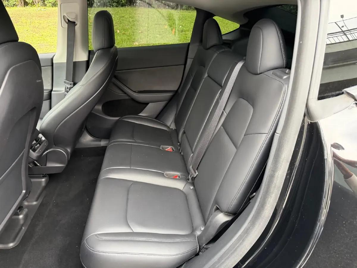 2021 MINI COUNTRYMAN 1.5T 136HP L3 8AT,autocango,china used car exporter,china ev exporter,chinese used car exporter,chinese used ev exporter