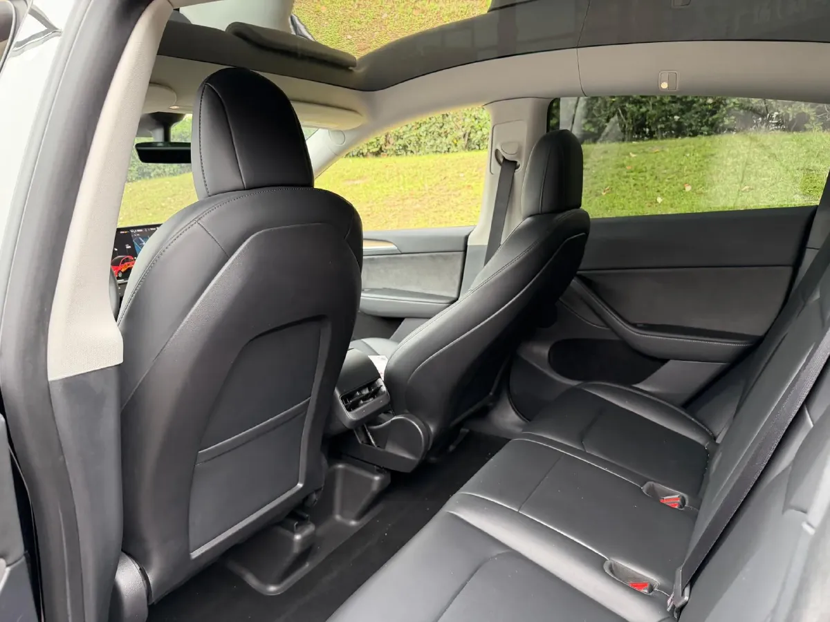 2021 MINI COUNTRYMAN 1.5T 136HP L3 8AT,autocango,china used car exporter,china ev exporter,chinese used car exporter,chinese used ev exporter