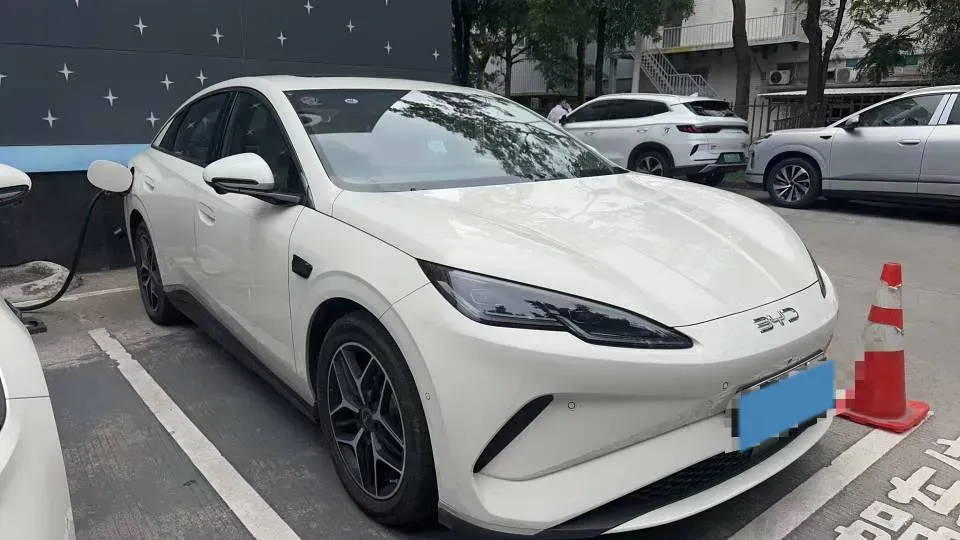 2025 BYD Seal06 BEV,autocango,china used car exporter,china ev exporter,chinese used car exporter,chinese used ev exporter