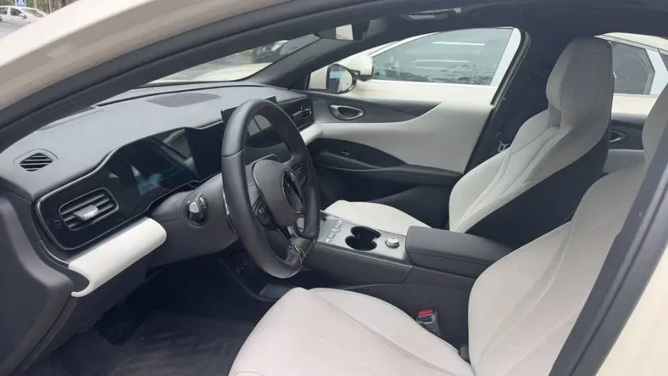 2025 BYD Seal06 BEV,autocango,china used car exporter,china ev exporter,chinese used car exporter,chinese used ev exporter